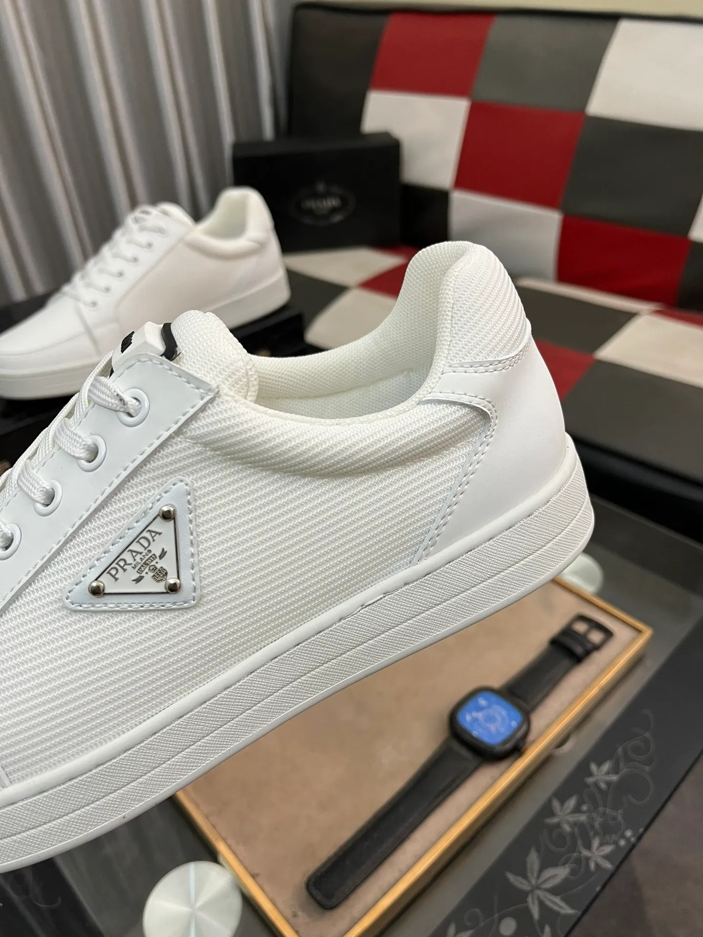 Men's shoes 💰420⌚️⌚️【PRADA】Prada - High-end quality casual sports shoes - Upper: calf leather shoe body with branded metal fasteners, - Inner lining: breathable leather lining - Outsole: ultra-light TPU foam·rubber; molded outsole -Super high quality control·Fine workmanship: highlighted (high-end·luxury·grade) -Size: 38-443️⃣Colors available